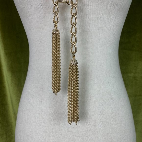 S O L D * Vintage Gold Chain Belt/Lariat Necklace With Tassels - Picture 8 of 10